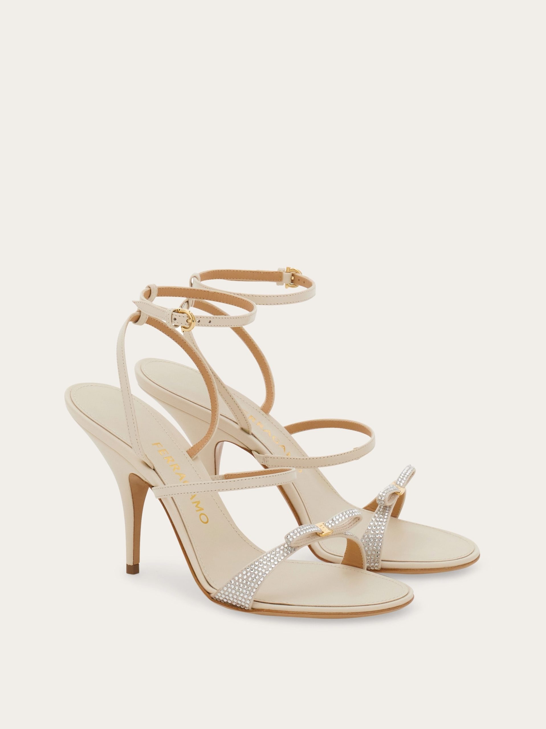 Ferragamo Bridal – Sandal with mini bow - Image 4